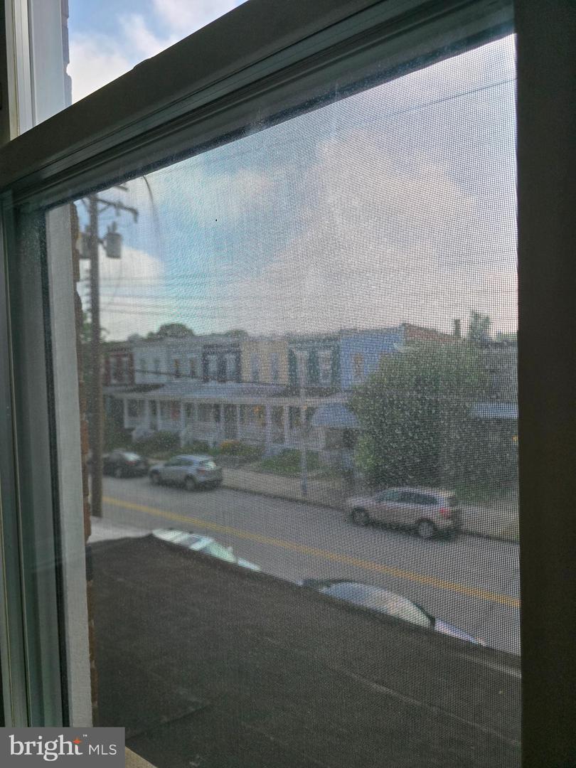 Property Photo: 3526 Keswick Road 2 MD 21211