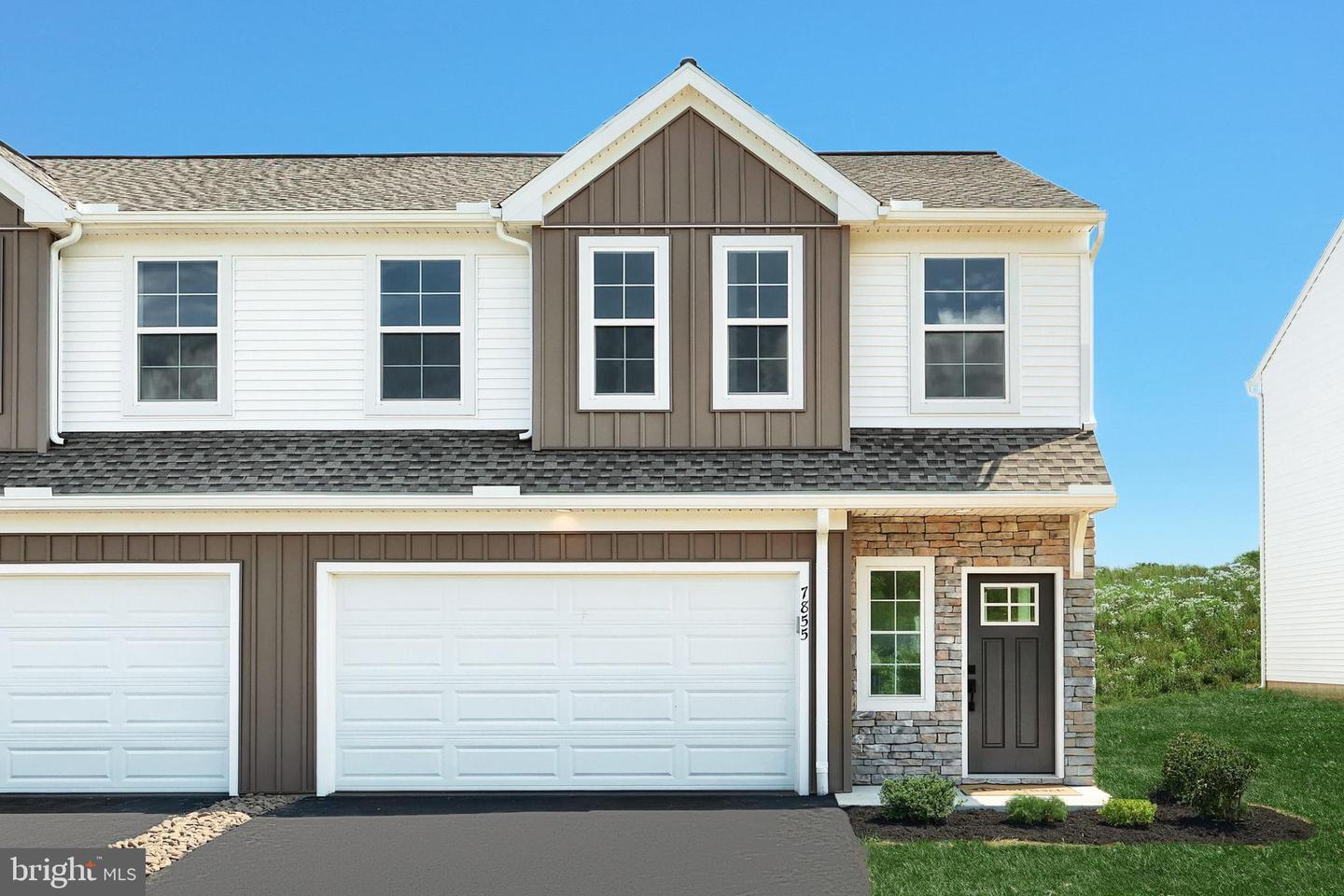 7855 Briarwood Drive  Harrisburg PA 17112 photo