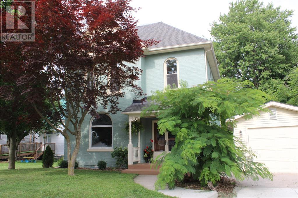 Property Photo: 568 London Street ON N0N 1T0