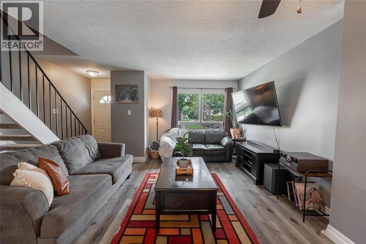 Photo de la propriété: 200 St Clair Boulevard 51 ON N0N 1G0