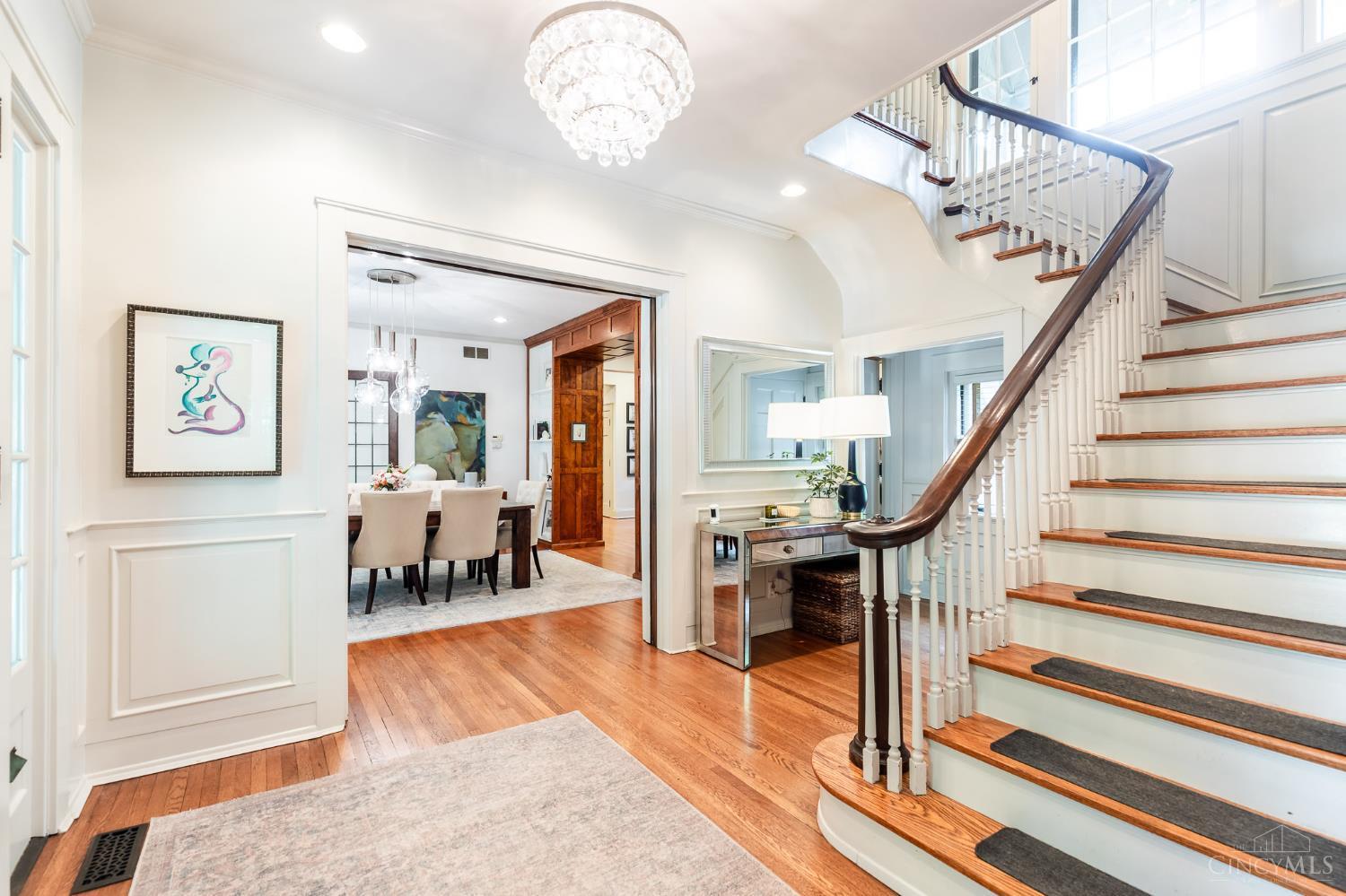 Property Photo:  4061 Beechwood Avenue  OH 45229 