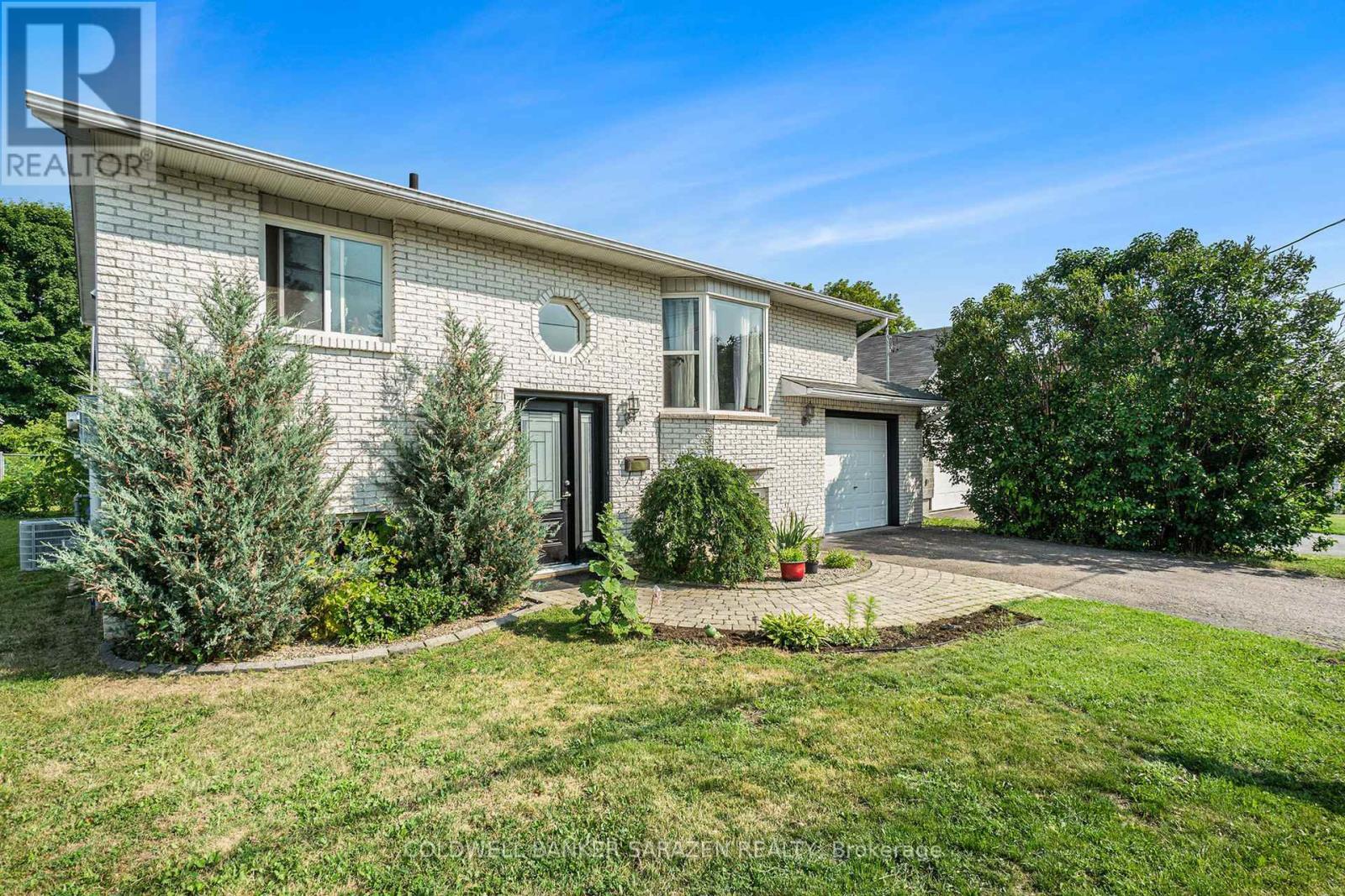 Property Photo: 23 Ida Street South ON K7S 3A3