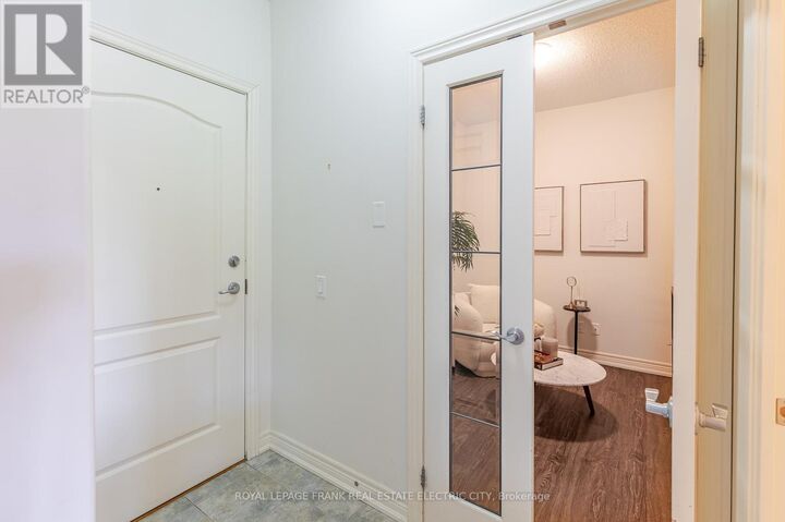 Property Photo: 869 Clonsilla Avenue 217 ON K9J 0B7