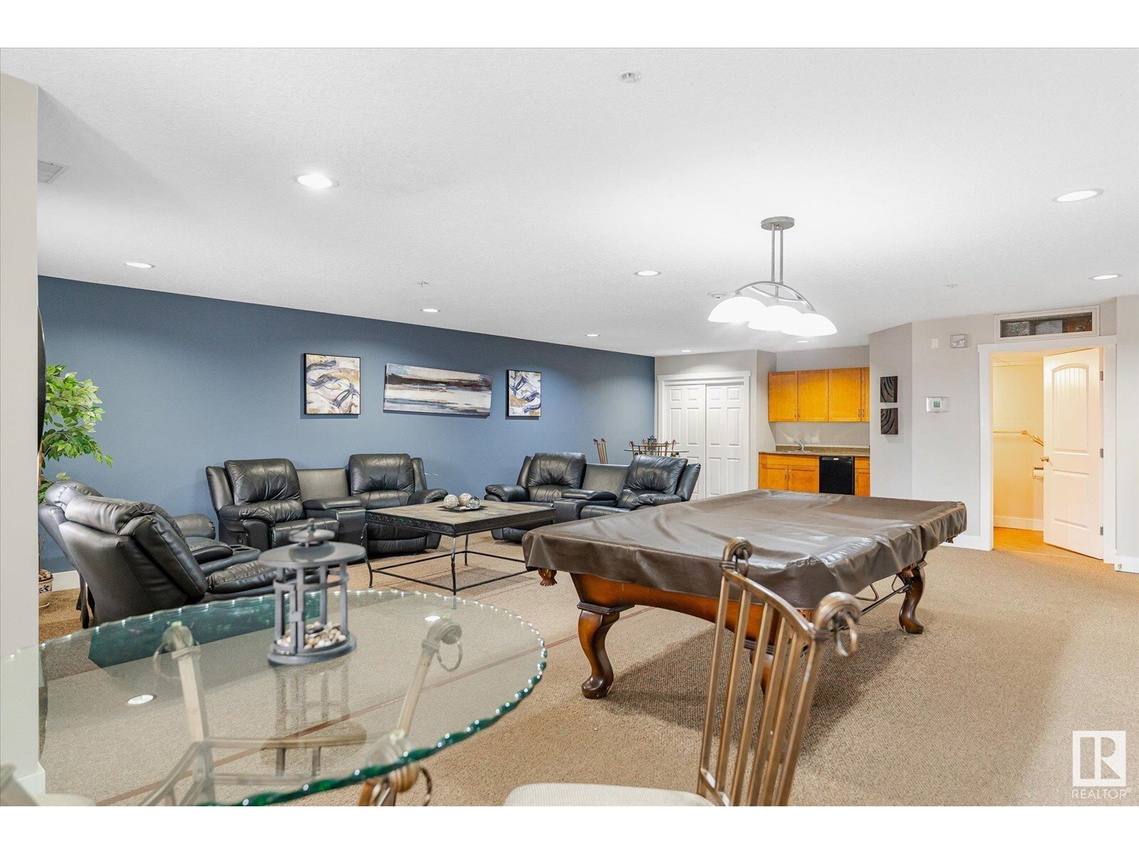 Photo de la propriété: #101 2098 Blackmud Creek Dr SW AB T6W 1T7