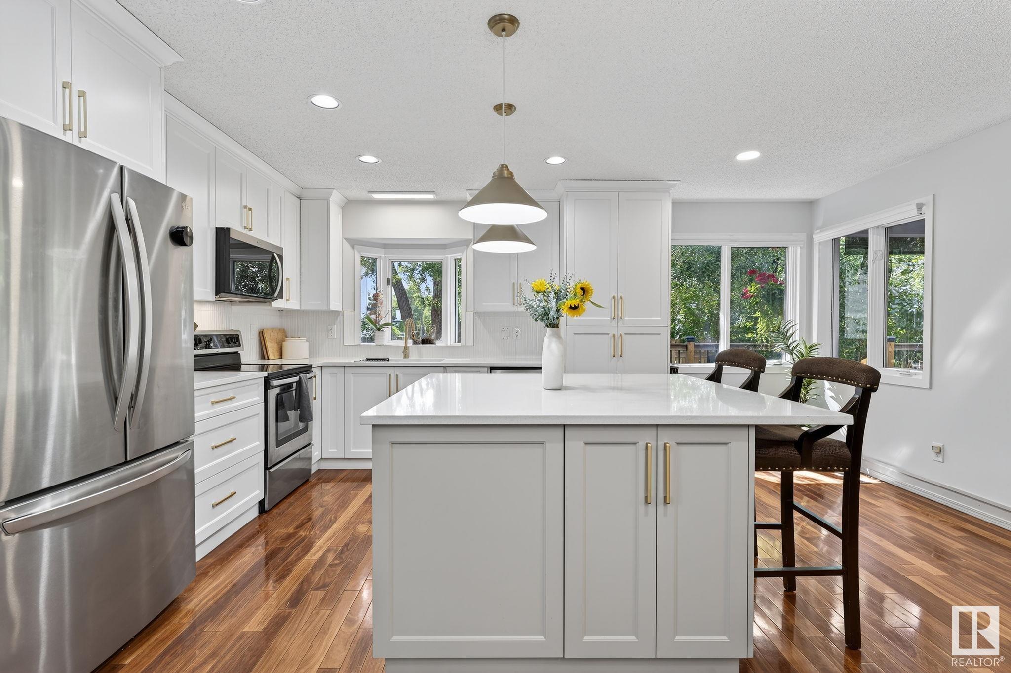 248 Waygood Road NW  Edmonton AB T5T 5M3 photo