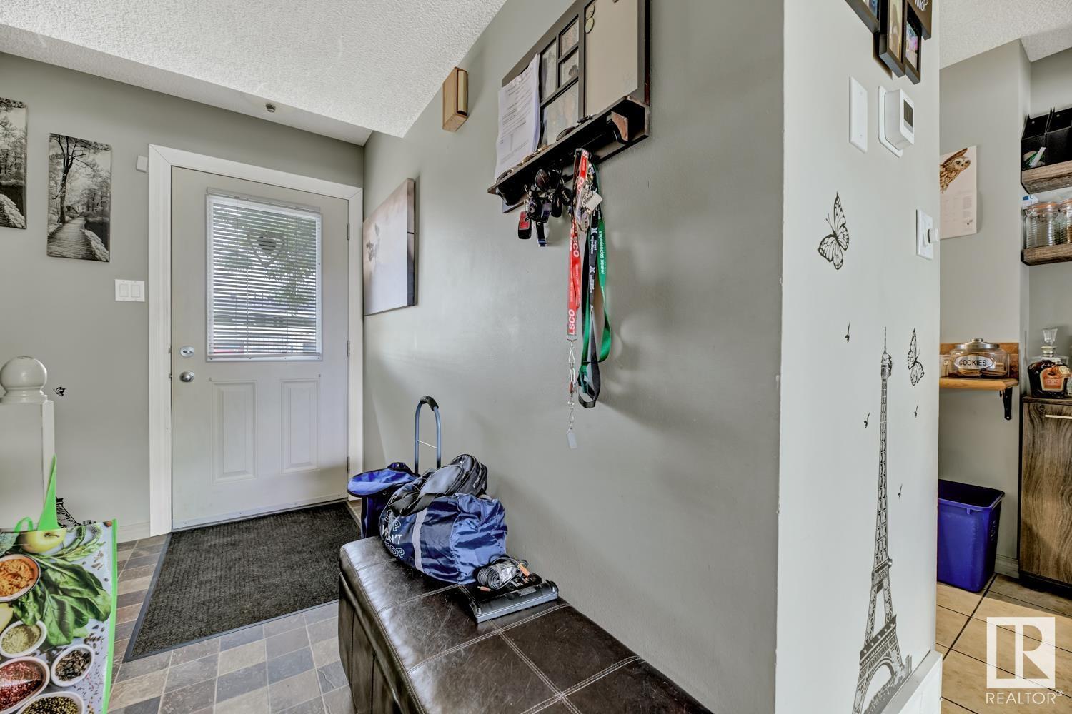 Property Photo:  11406 139 Avenue NW  AB T5X 3L4 