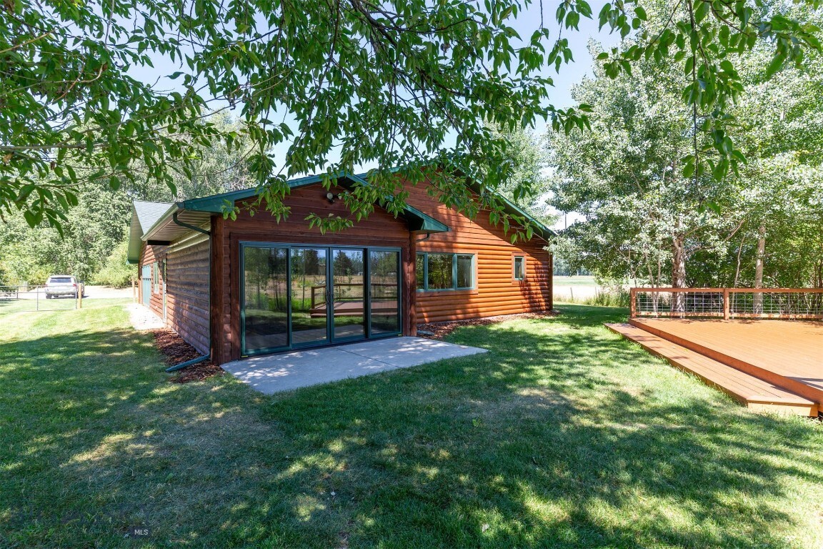 Property Photo: 1733 W Cameron Bridge Road Road W MT 59718