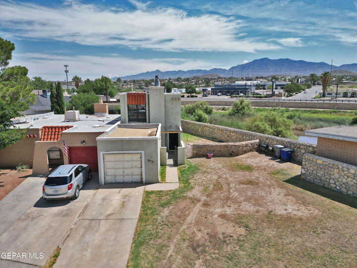 Property Photo: 191 Mulberry Avenue B TX 79932