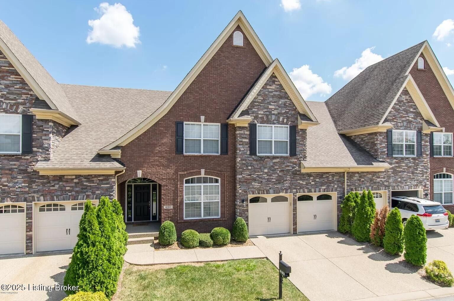 Property Photo: 4103 Ethan Cole Ct KY 40059
