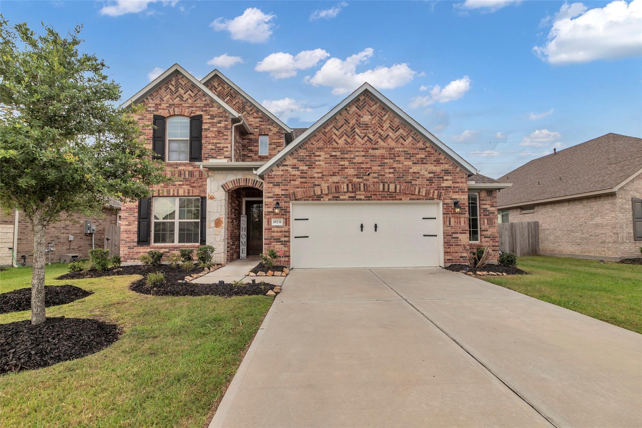 Property Photo: 18731 Creek Forest Drive TX 77578