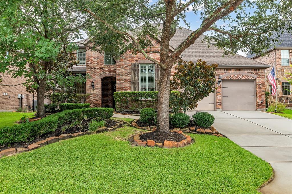 Property Photo: 22 S Almondell Way TX 77354