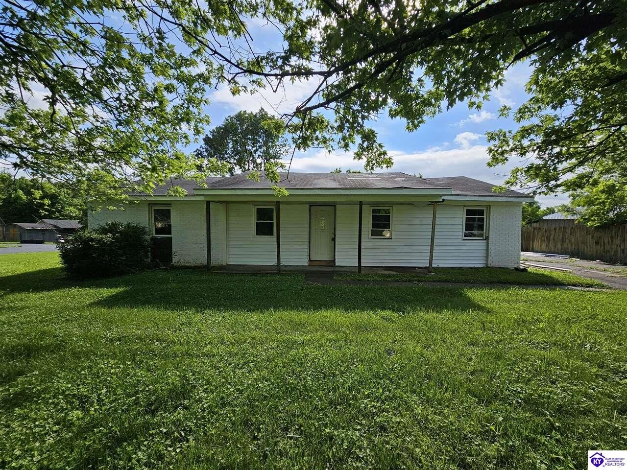 Property Photo: 124 Edgewood Drive KY 40484