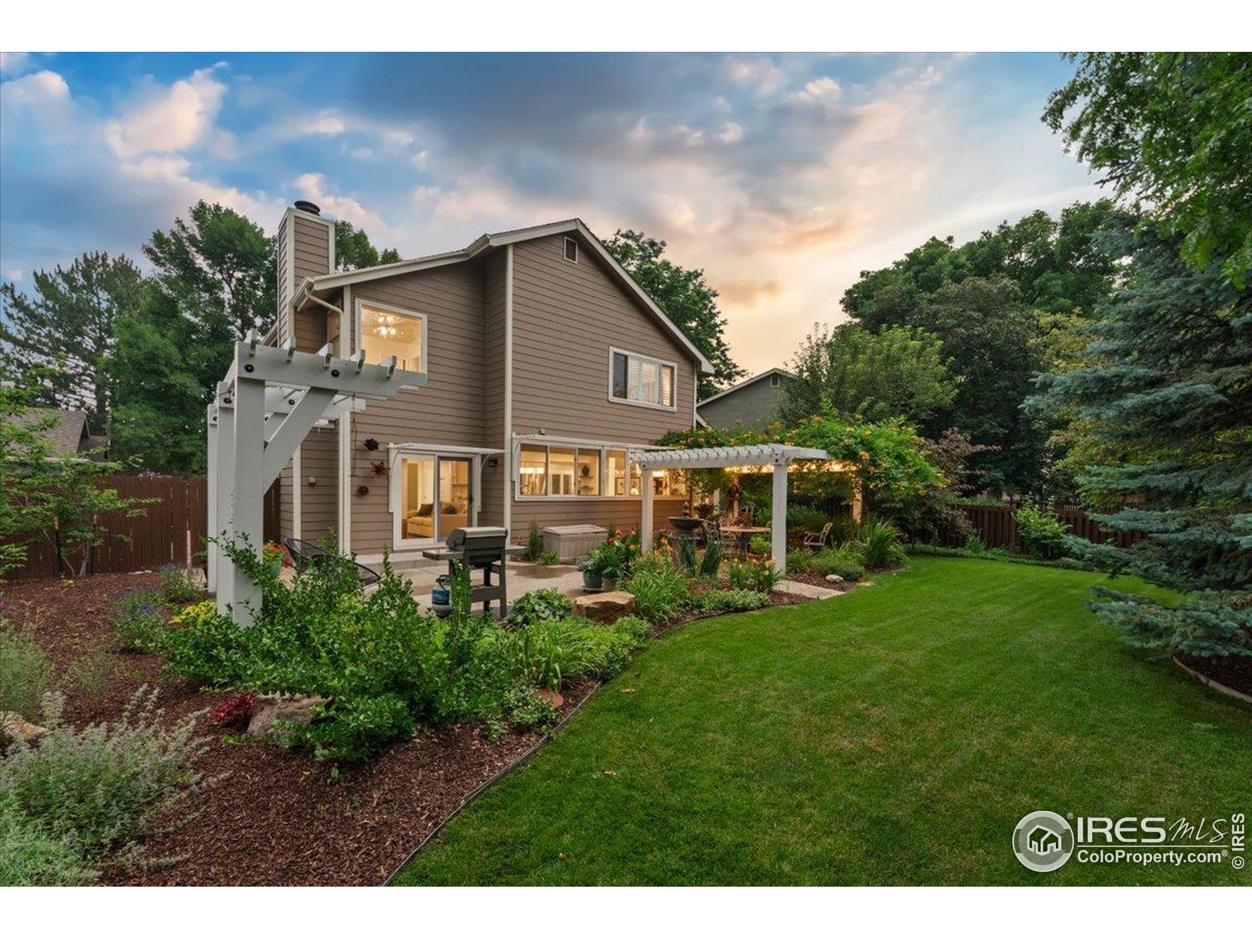 Property Photo: 1500 Quail Hollow Ct CO 80525