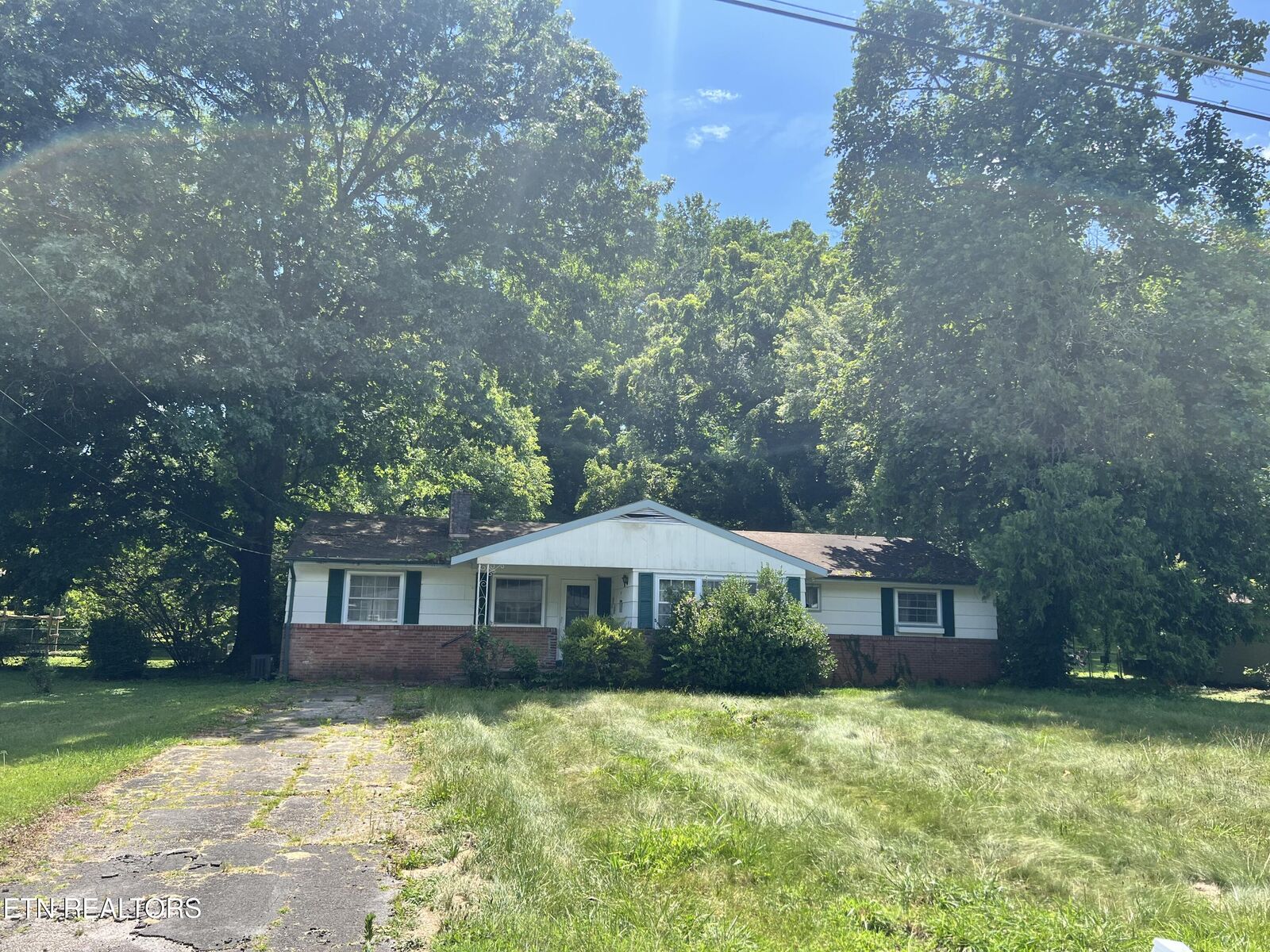 Property Photo:  6001 Meadow Oak Lane  TN 37920 