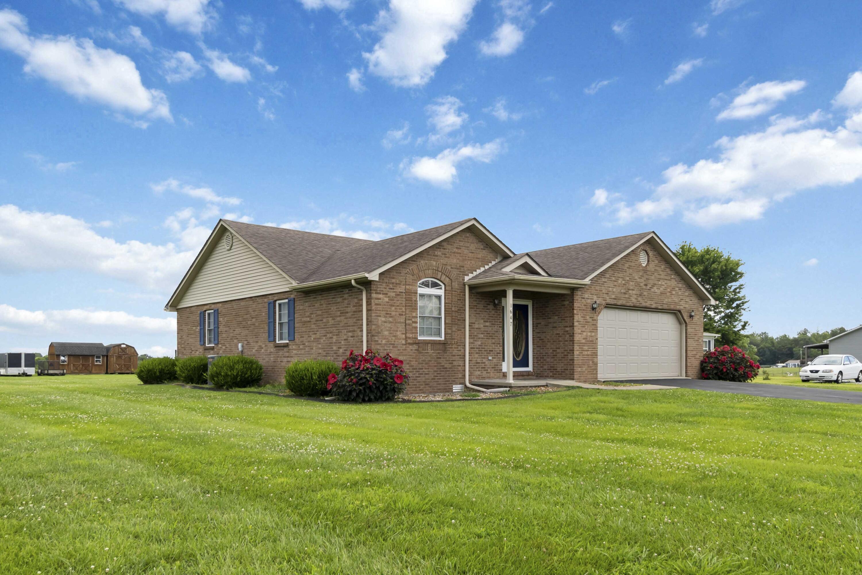 Property Photo: 1647 Highway 910 KY 42642