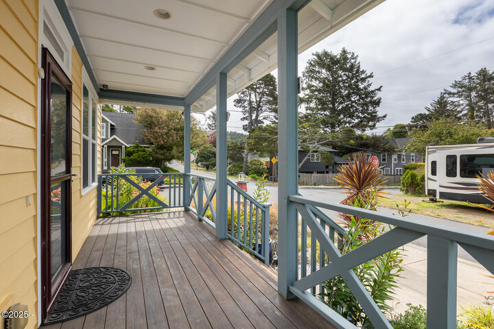 Property Photo: 2781 SW Coast Avenue OR 97367