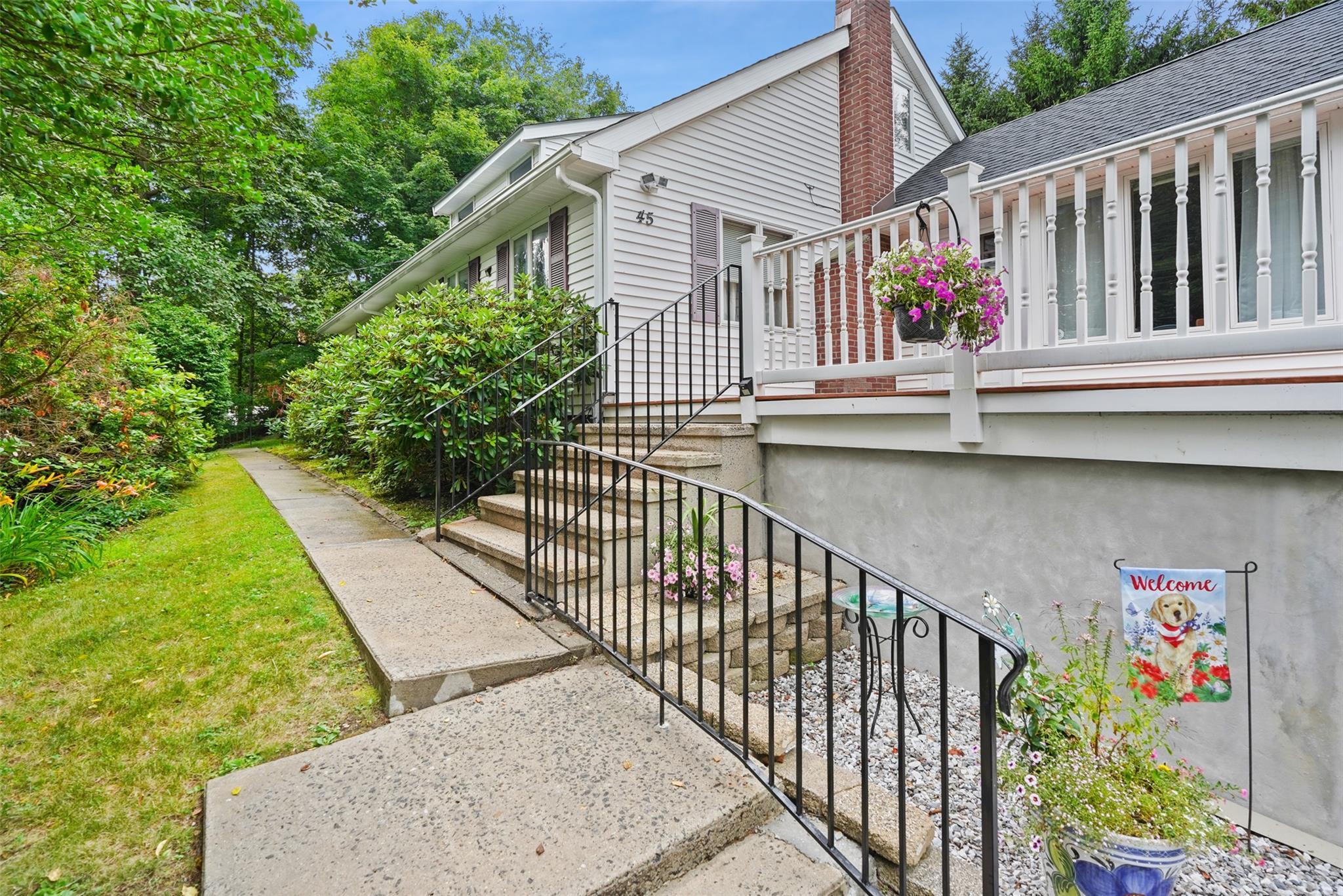 Property Photo:  45 Worthington Drive W  NY 10512 