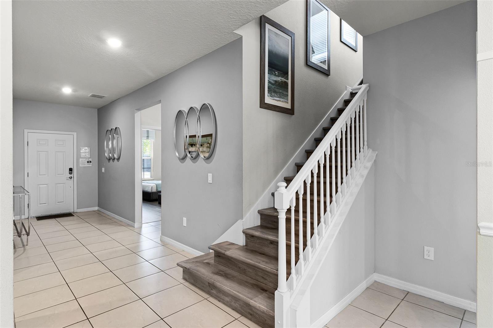 Property Photo:  2191 Lelani Circle  FL 33897 