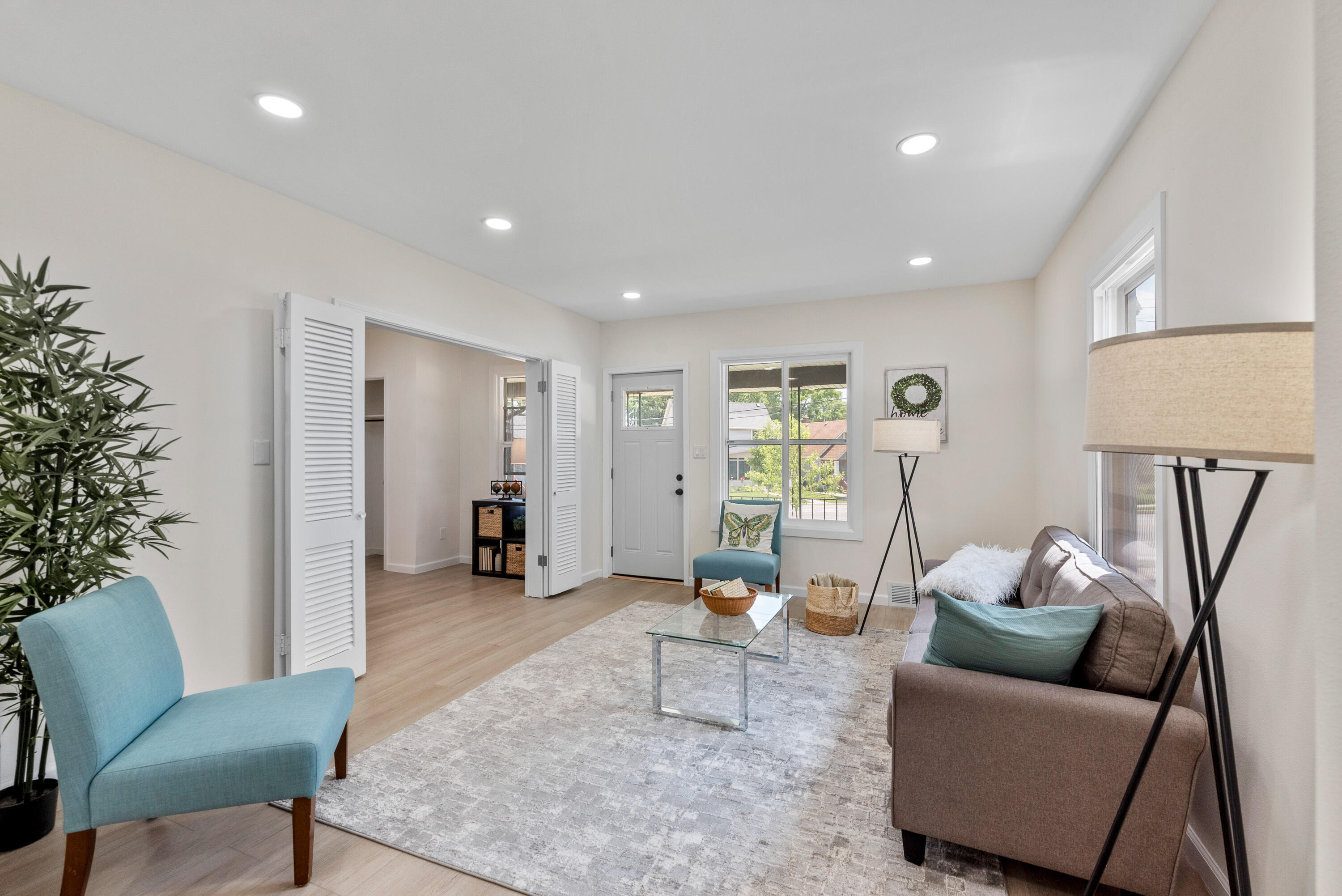 Property Photo:  1055 N 68th St  WI 53213 