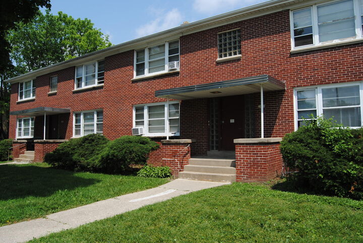 Property Photo:  2840 N 76th St 2848  WI 53222 