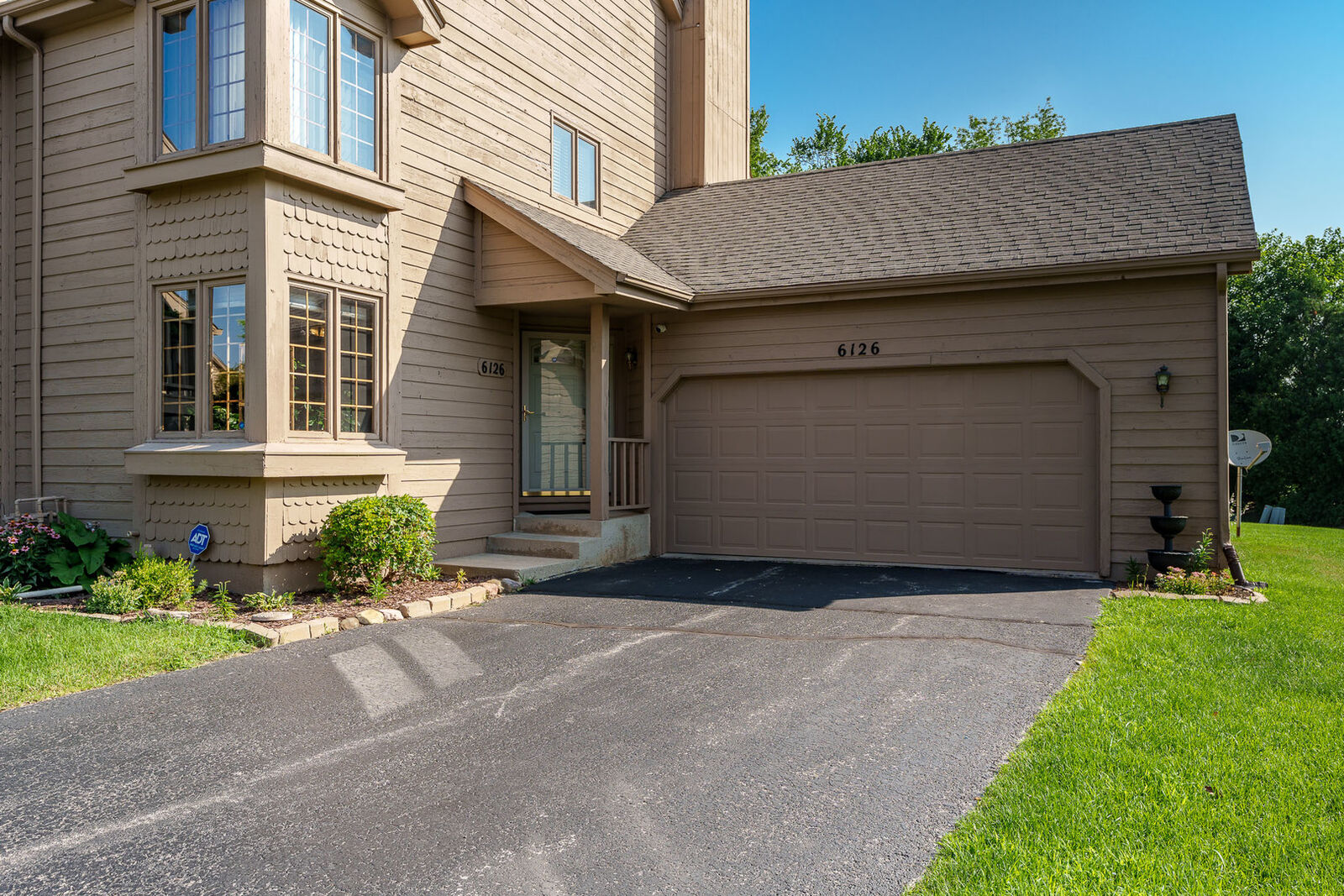 Property Photo: 6126 Garrett Lane None IL 61107