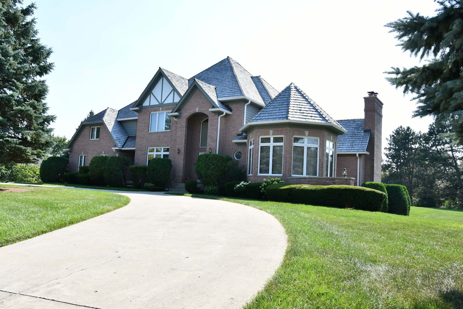 Property Photo: 5 Harvest Glen Court IL 60047