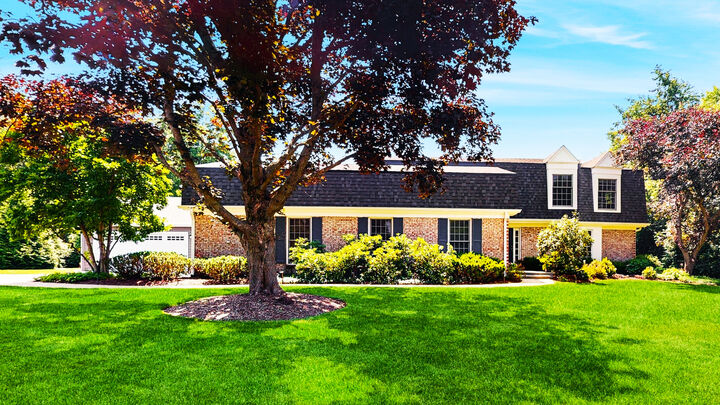 81 Shawford Way  Lake Forest IL 60045 photo
