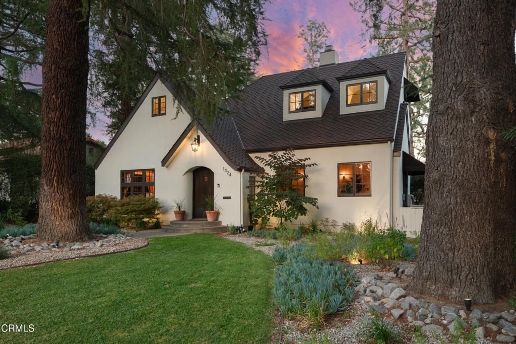 Property Photo: 1024 Prospect Boulevard CA 91103