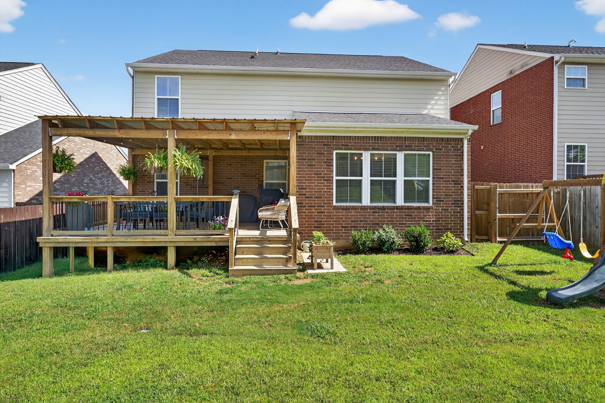 Property Photo: 7536 Oakledge Dr TN 37027