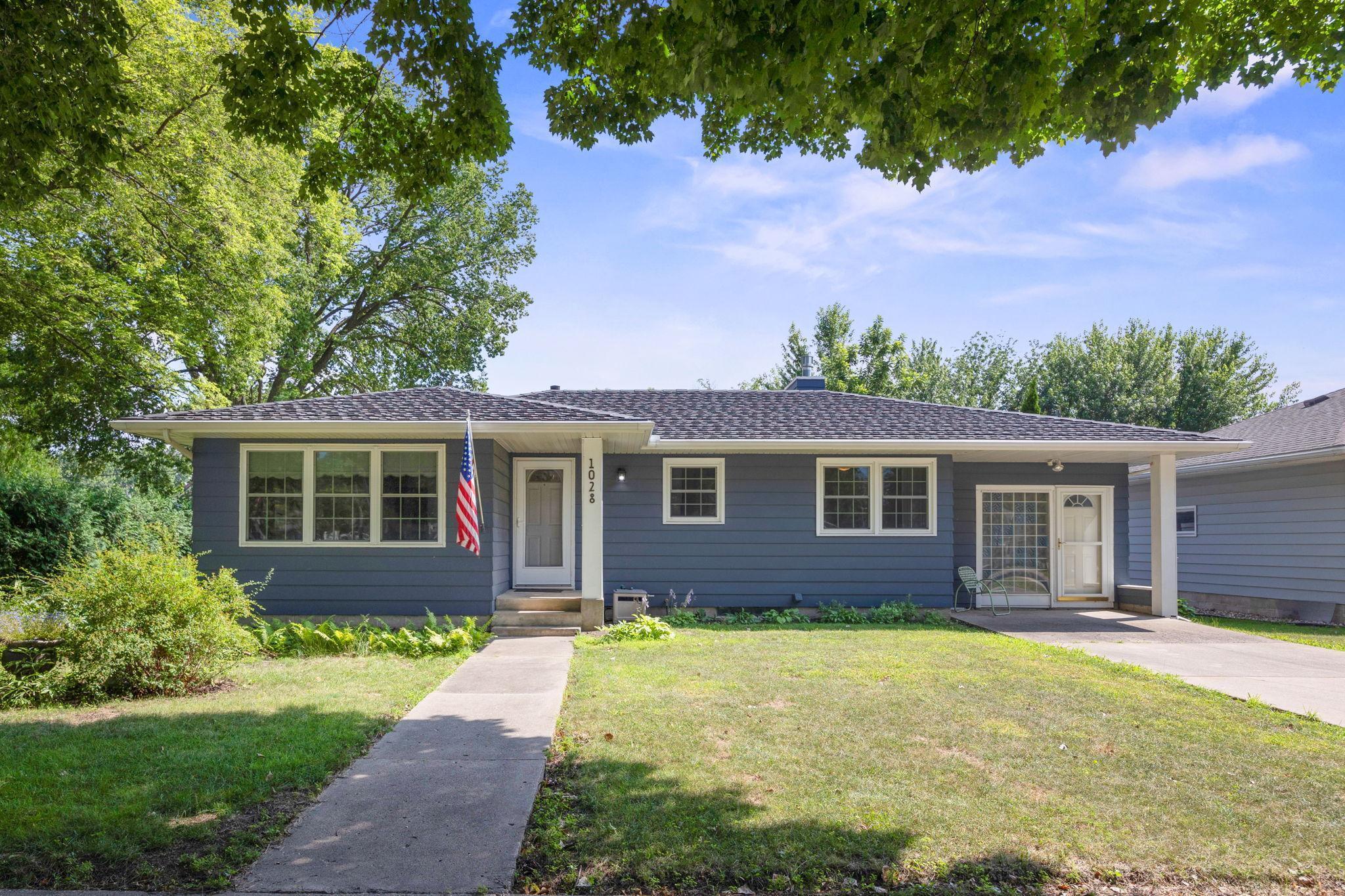 1028 13th Street E  Glencoe MN 55336 photo