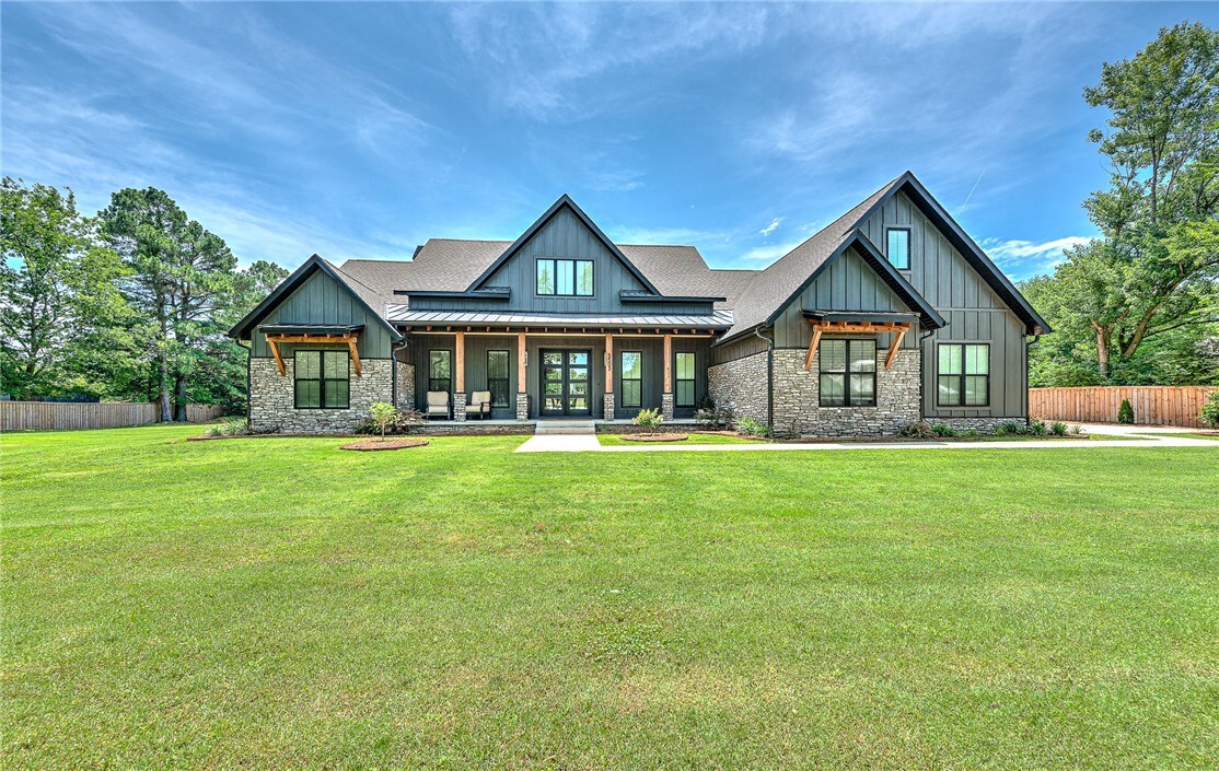 5503 W County Line Road  Springdale AR 72766 photo