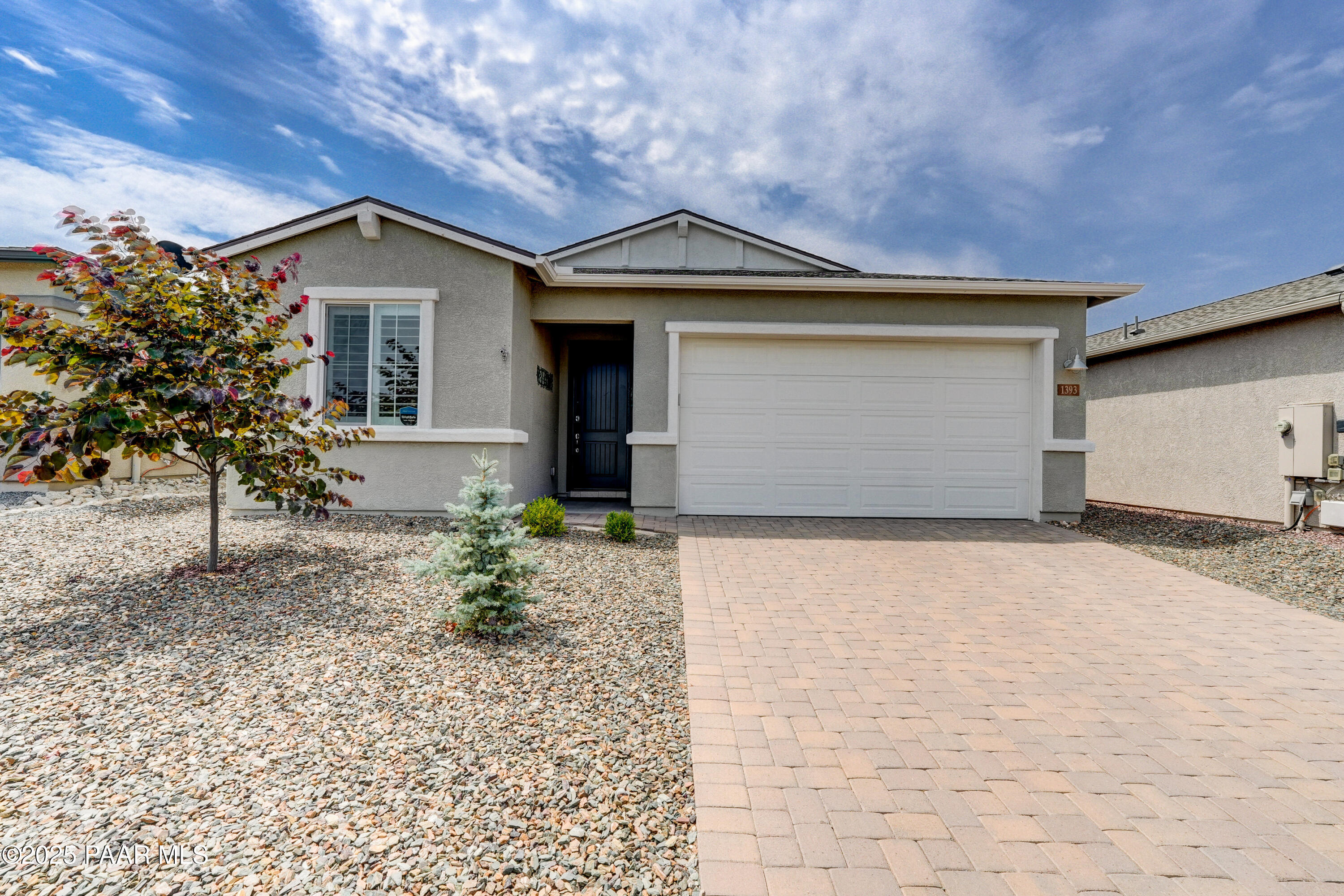 Property Photo: 1393 Warbler Way AZ 86305