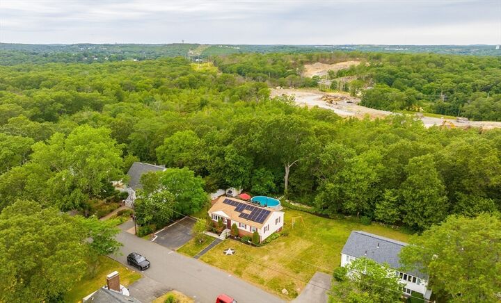 Property Photo: 25 Appleby Rd MA 01970