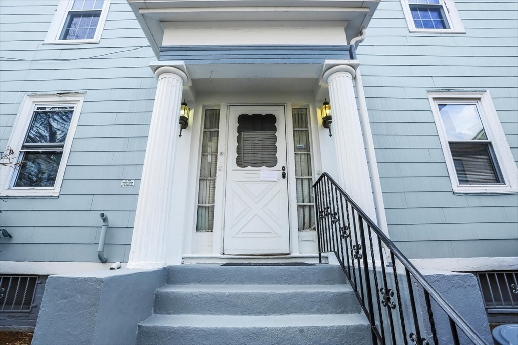 Property Photo: 373 Washington St 1 MA 02139