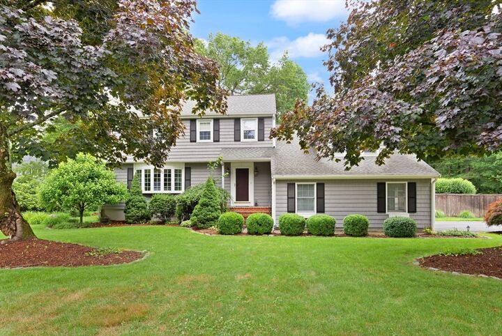 Property Photo: 32 Heritage Dr MA 02356