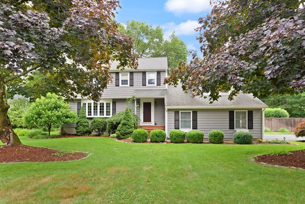 Property Photo:  32 Heritage Dr  MA 02356 