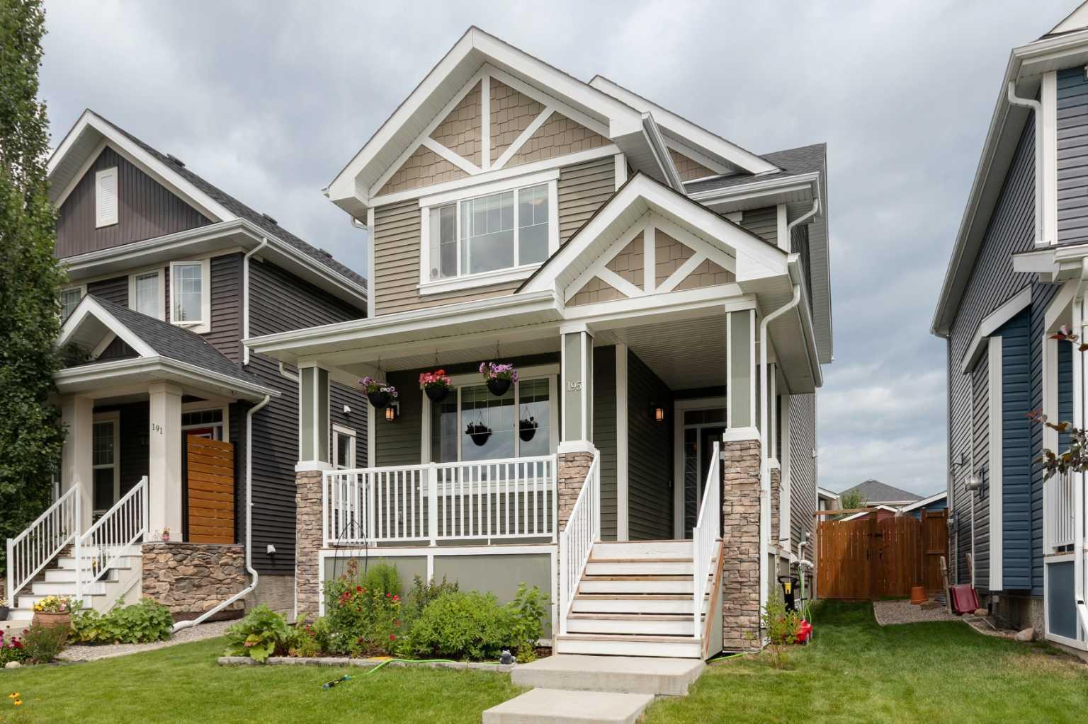 Property Photo: 195 River Heights Green AB T4C 0S3