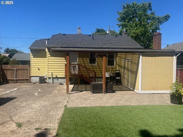 Property Photo:  3326 NE 80th Ave  OR 97213 
