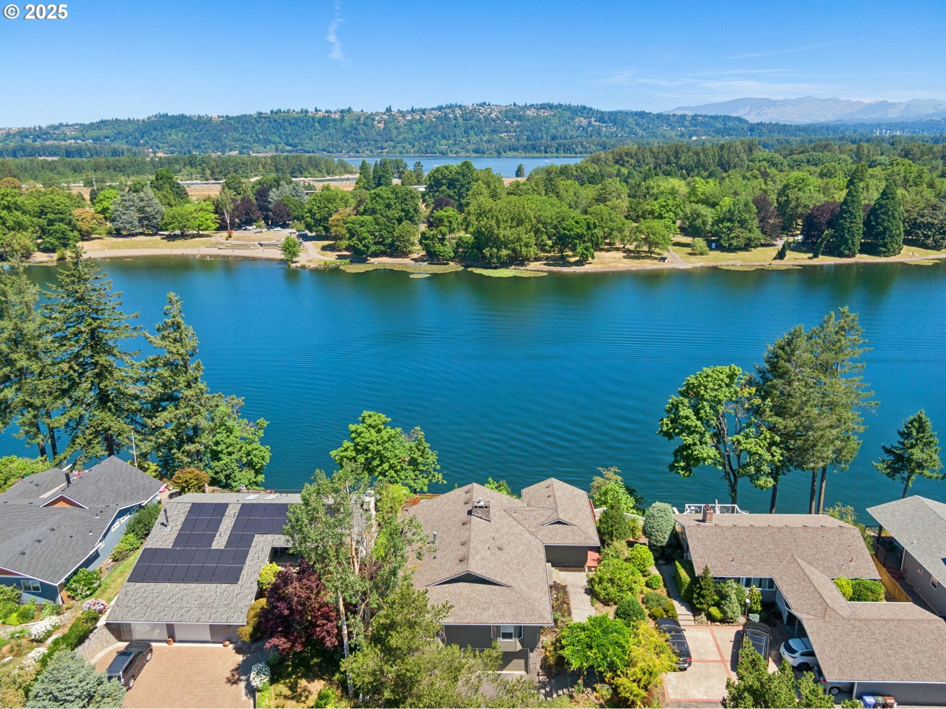 Property Photo: 20439 NE Interlachen Ln OR 97024