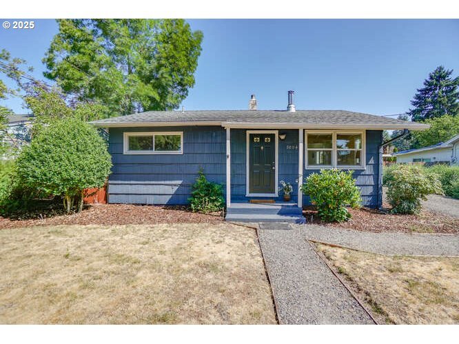 Property Photo:  9804 NE 2nd St  WA 98664 