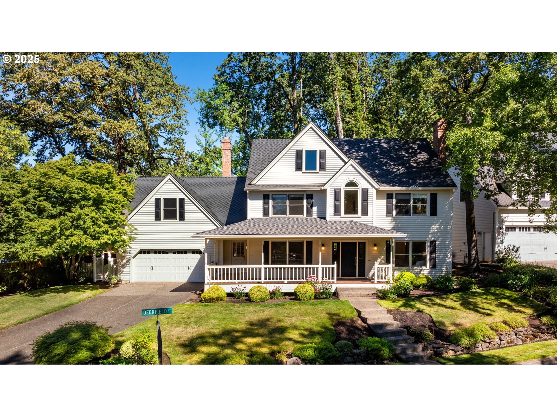 Property Photo: 13282 Deerfield Ct OR 97035
