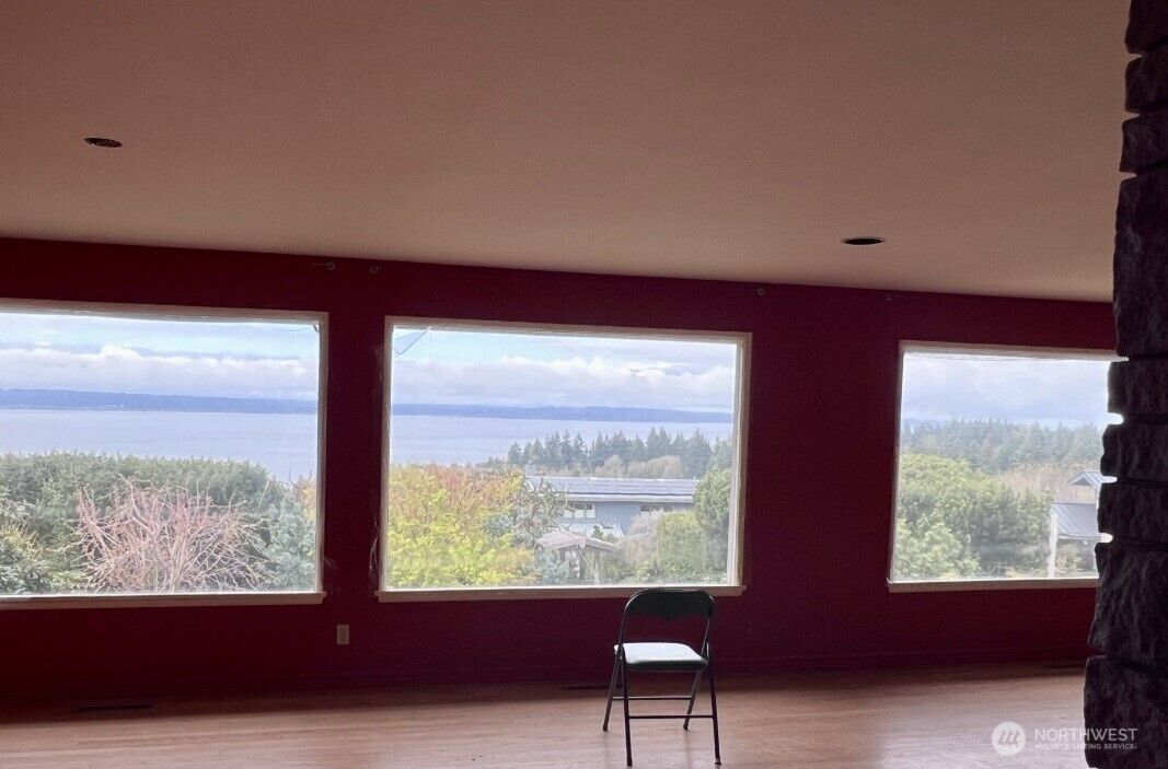 Property Photo: 18008 13th Avenue NW WA 98177