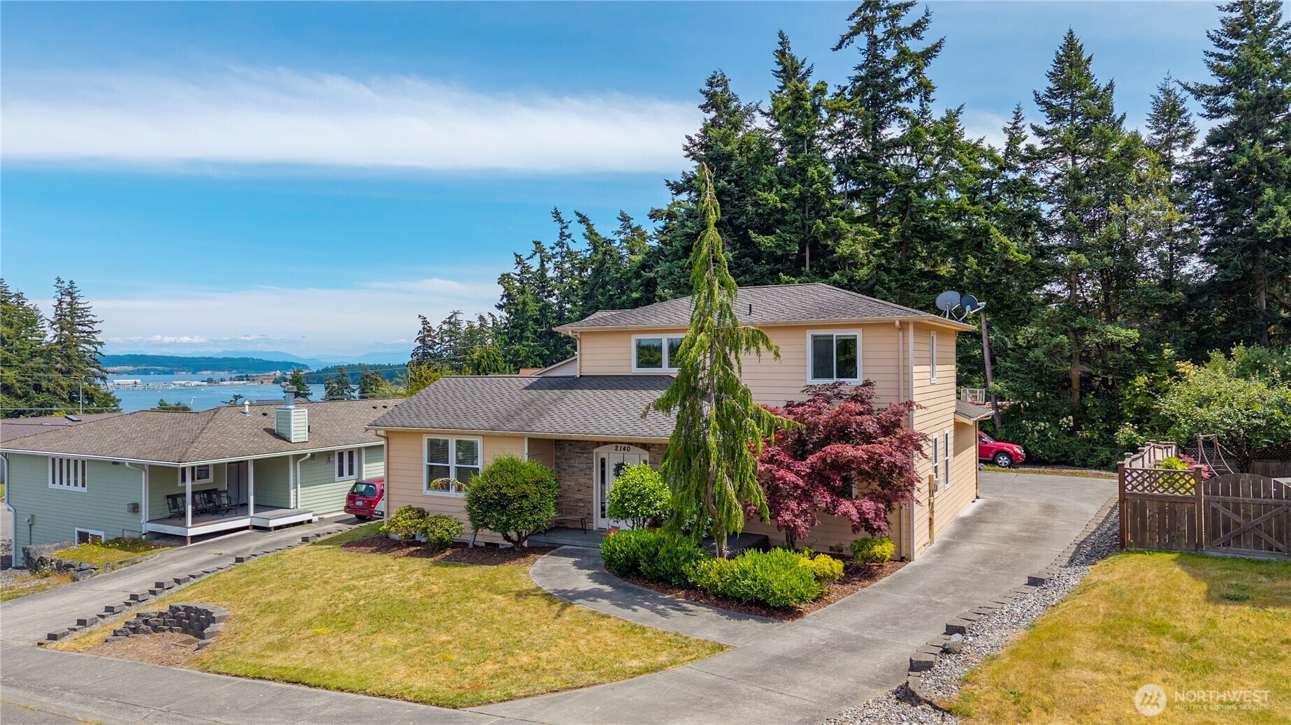 2140 SW Vista Park Drive  Oak Harbor WA 98277 photo