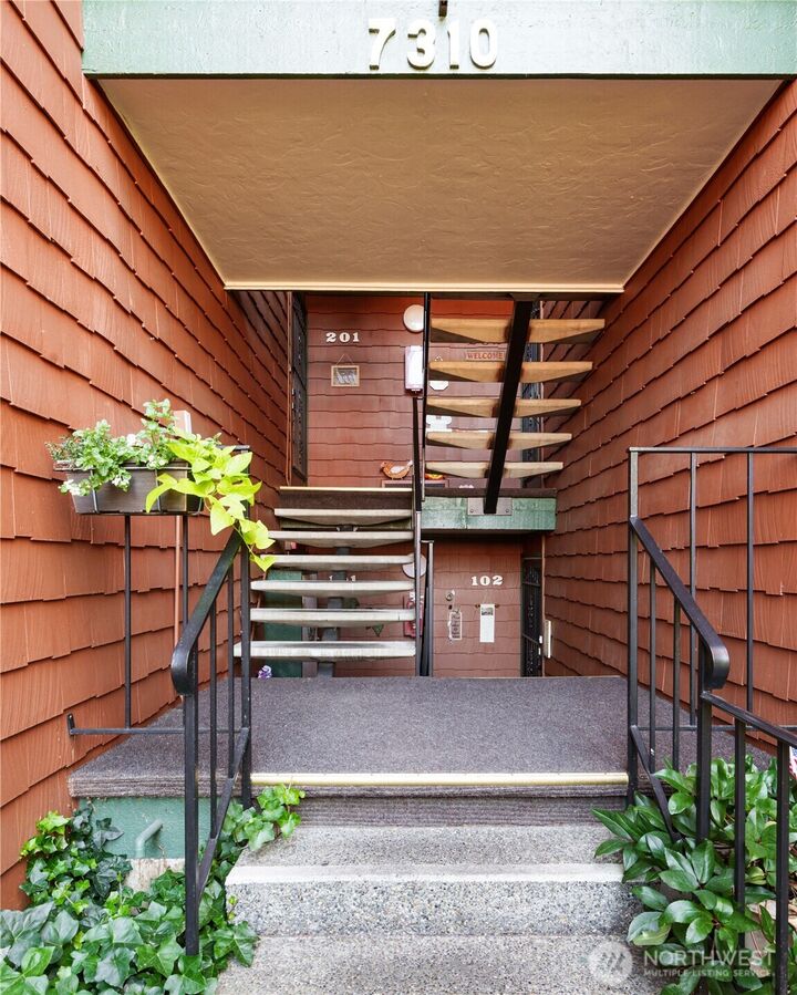 Property Photo: 7310 N Skyview Place B201 WA 98406