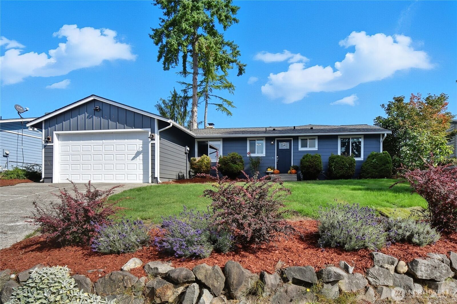 Property Photo:  30332  10th Avenue S  WA 98003 