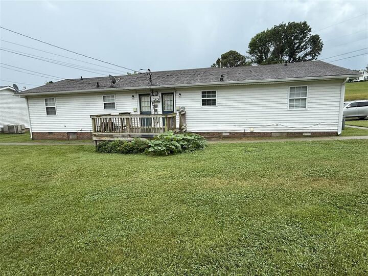 Property Photo:  997 Rediger Drive  KY 42164 