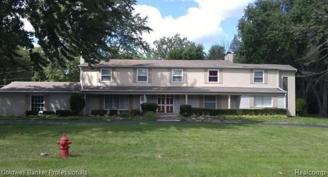 Property Photo: 29585 Woodhaven Lane MI 48076