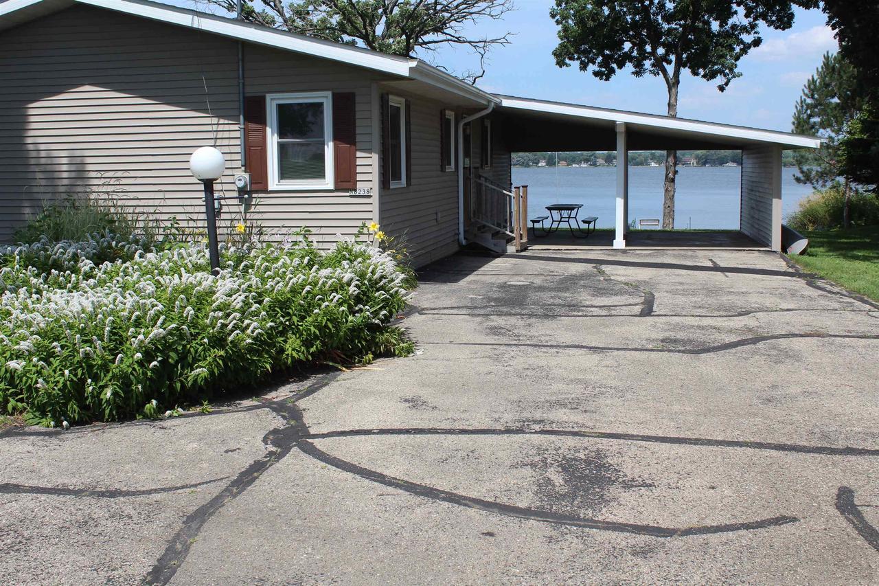 Property Photo:  N8238 Stoney Point Road  WI 53916 
