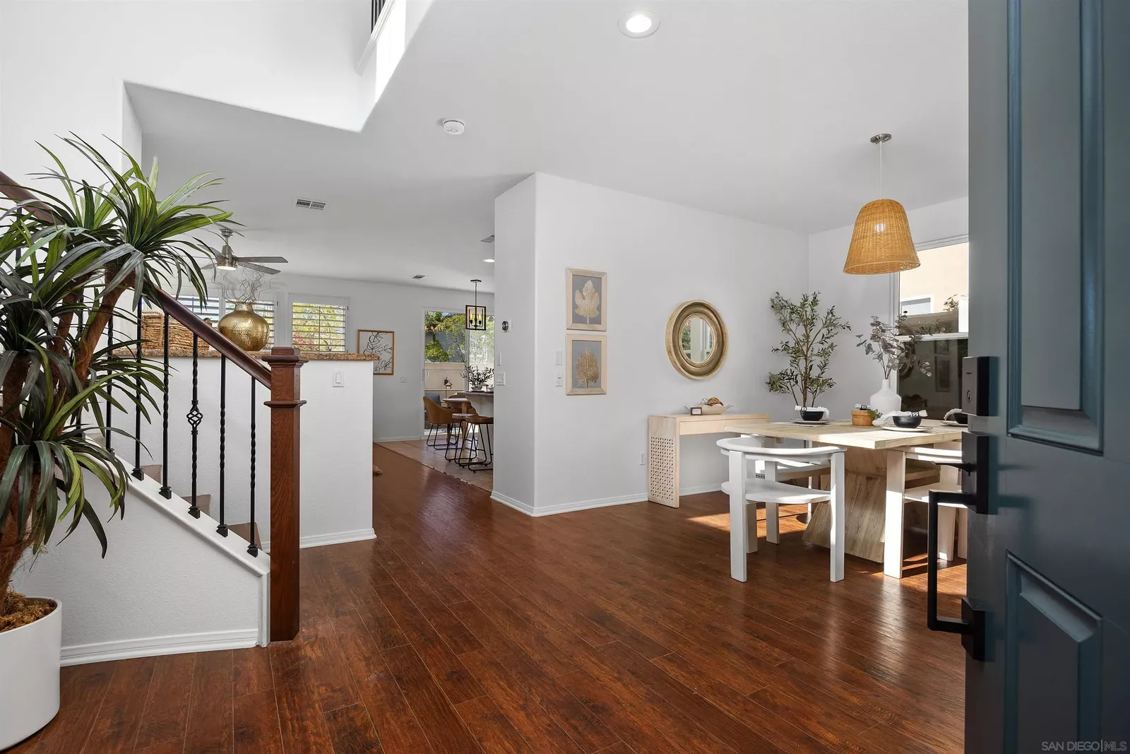 Property Photo:  1368 Enchante Way  CA 92056 