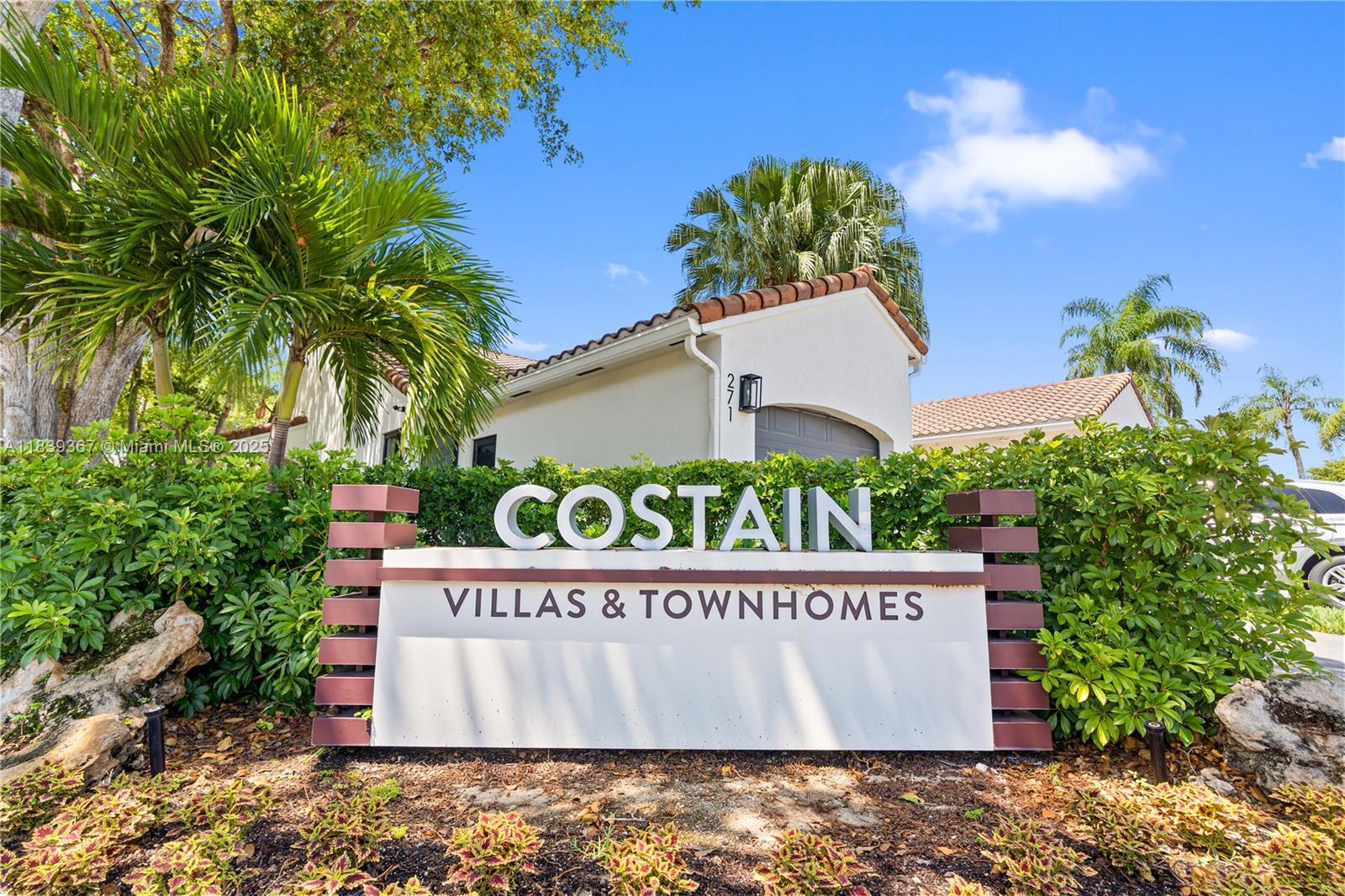 Property Photo: 21200 Harbor Way 118-11 FL 33180